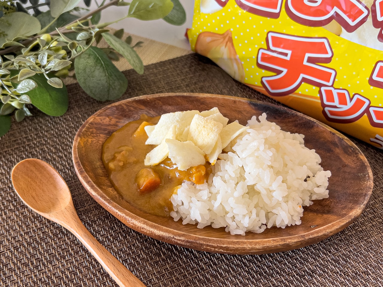 カレーにトッピング