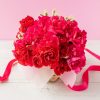 コストコのお花!母の日を彩る真っ赤なカーネーションのバンチ