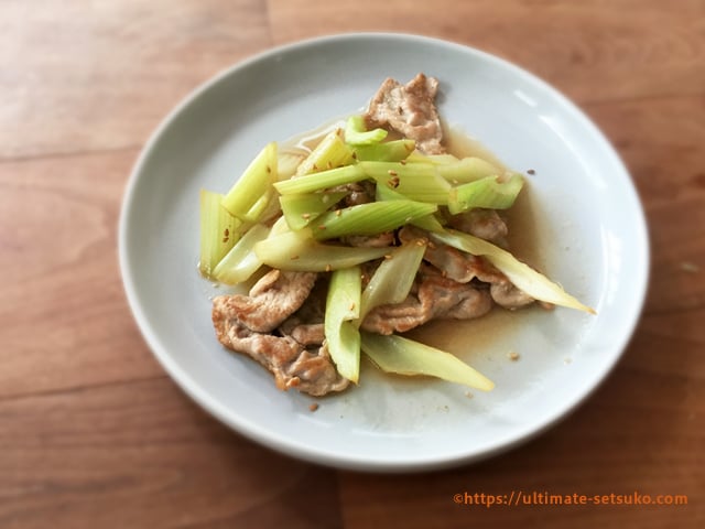 セロリとお肉の炒め物