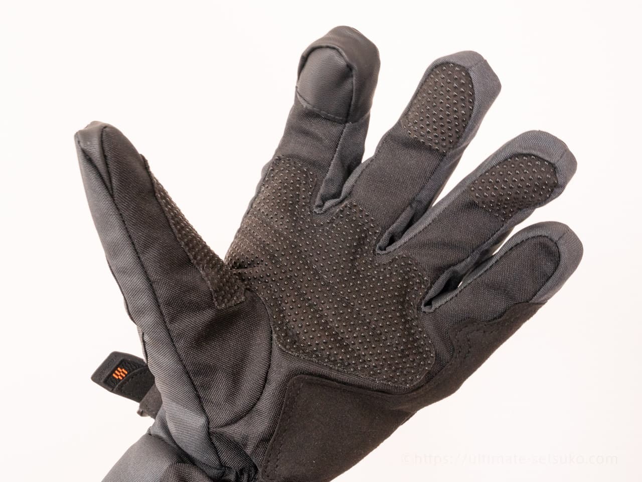 コストコで超おすすめしたい商品！充電式の発熱グローブはウィンター