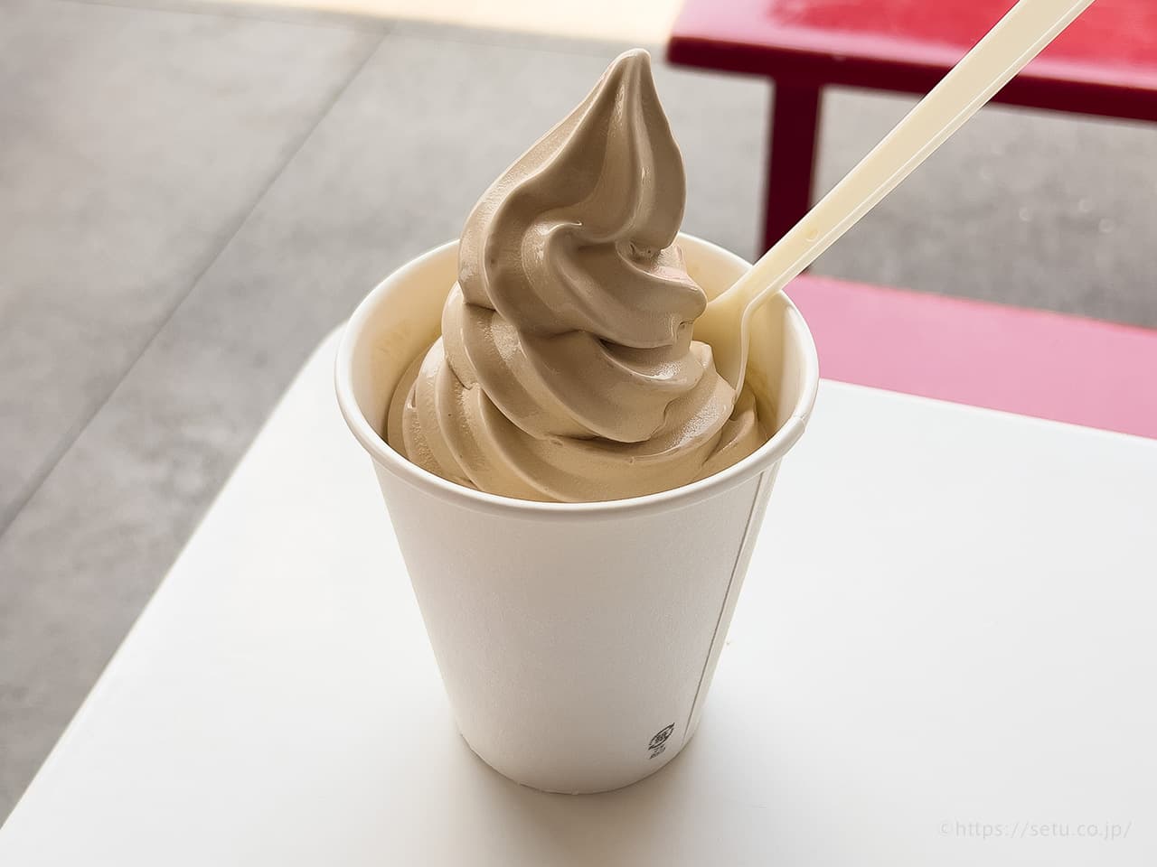 コストコフードコート新作!ほうじ茶ソフトがSNSで話題なのも納得の美味しさだった