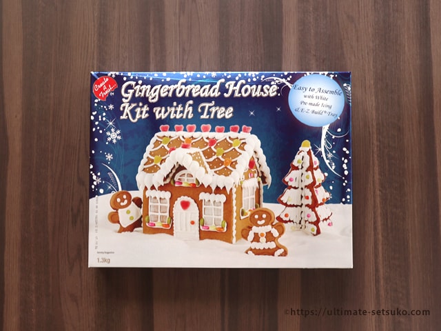 costco-gingerbread-house-