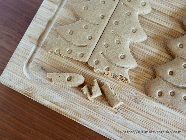 コストコのクリスマスジンジャーブレッドハウスキットを作ってみた