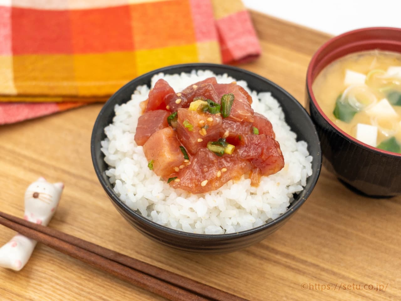 コストコの新作デリカ！マグロポキは醤油ベースの味でコチュジャンの