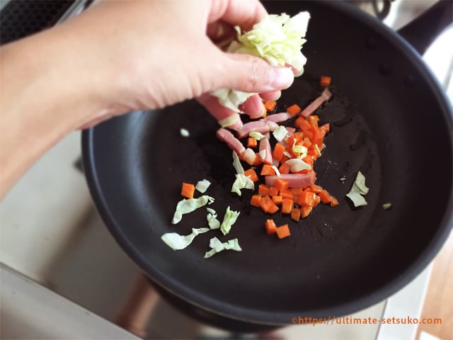 オニオン香るざくざく食感のミネストローネ