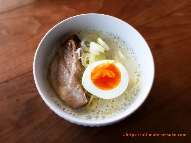 濃厚なコクと旨みなのにあっさりヘルシーな豆乳コムタンラｰメン