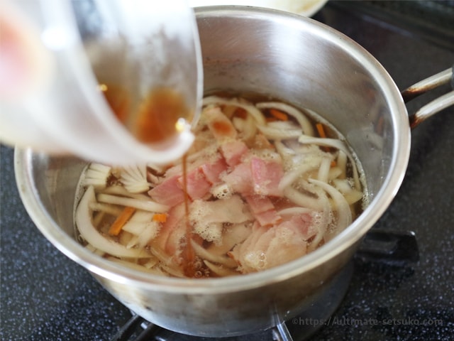 昆布だしで作る！コストコ野菜がたっぷり入った旨シンプルスープ