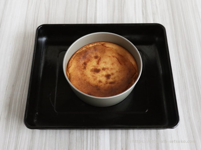 混ぜて焼くだけのミルクチーズケーキ