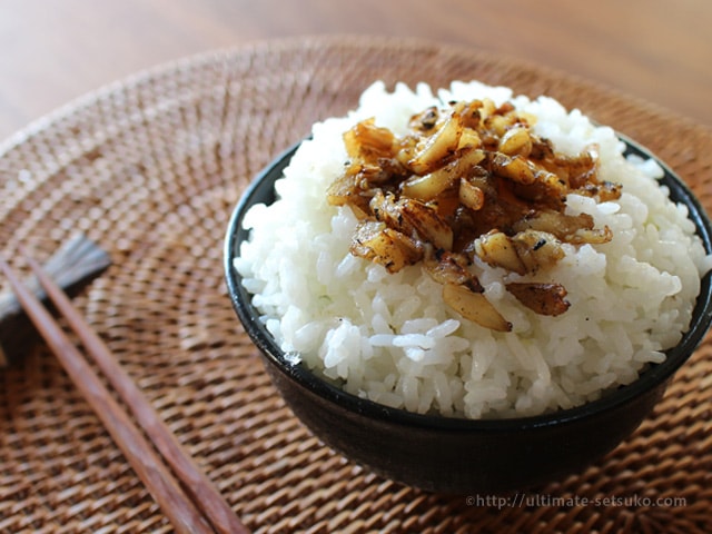 焦がしにんにく卵かけご飯